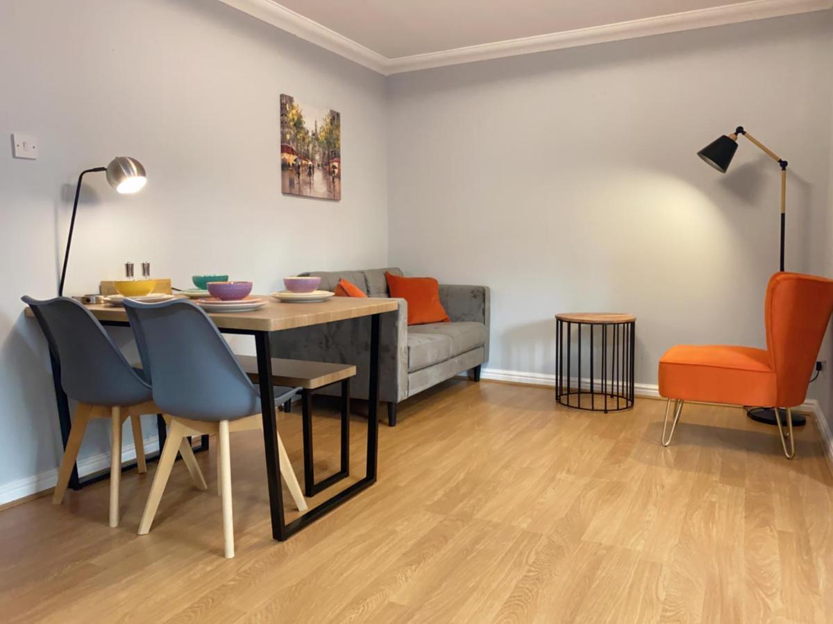 Private Main Door Lovely 2 Bedroom Apartment Édimbourg Extérieur photo