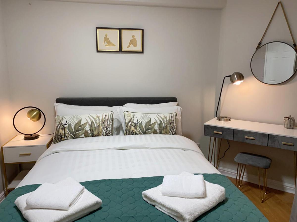 Private Main Door Lovely 2 Bedroom Apartment Édimbourg Extérieur photo